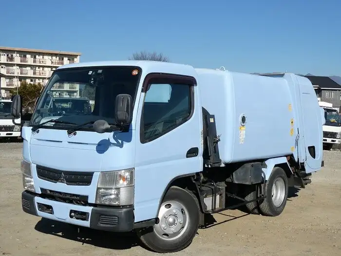 三菱 キャンター 小型 パッカー車 巻き込み式 回転ダンプ式の中古トラック画像1