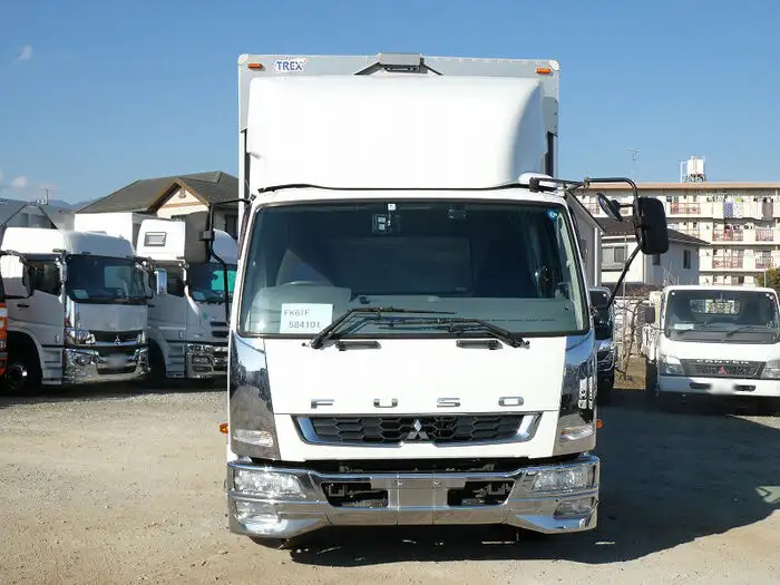 三菱 ファイター 中型/増トン ウイング ベッド TKG-FK61Fの中古トラック画像2