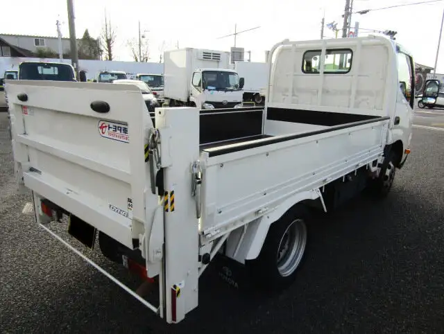 トヨタ ダイナ 小型 平ボディ パワーゲート LDF-KDY231の中古トラック画像2