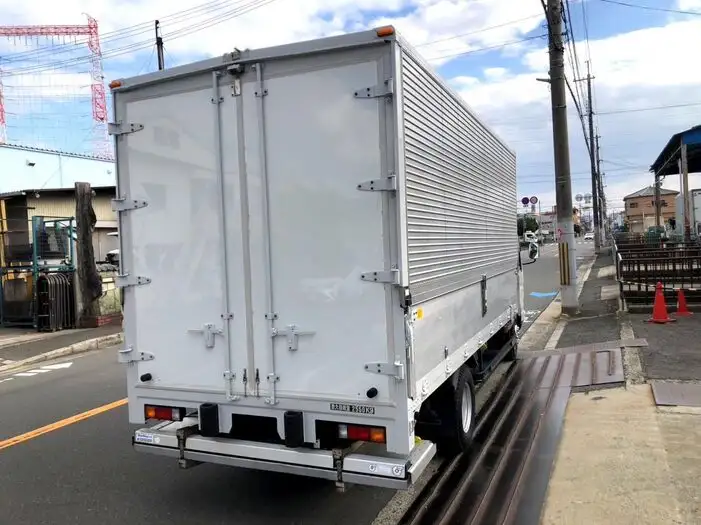 三菱 キャンター 小型 ウイング パワーゲート PA-FE83DGNの中古トラック画像2