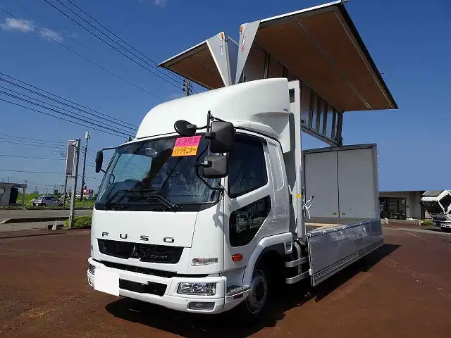 三菱 ファイター 中型/増トン ウイング エアサス ベッドの中古トラック画像1