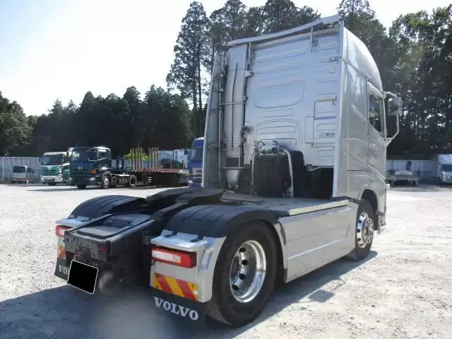 ボルボ トラック 大型 トラクター ハイルーフ 1デフの中古トラック画像2
