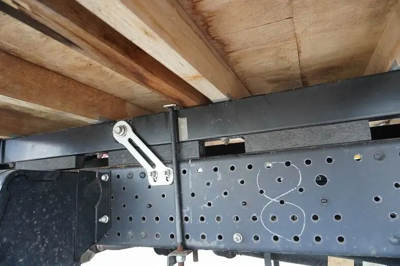 マツダ タイタン 小型 クレーン付 床鉄板 アルミブロックの中古トラック画像15