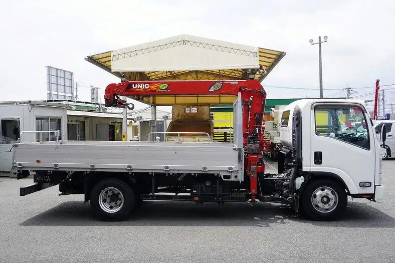 マツダ タイタン 小型 クレーン付 床鉄板 アルミブロックの中古トラック画像2