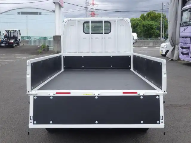 三菱 キャンター 小型 平ボディ 2RG-FBA20 R5の中古トラック画像5