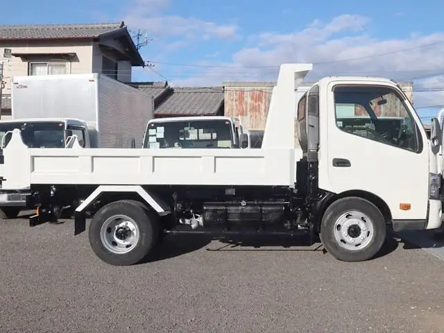 日野 デュトロ 小型 ダンプ 強化 TKG-XZU700Xの中古トラック画像3