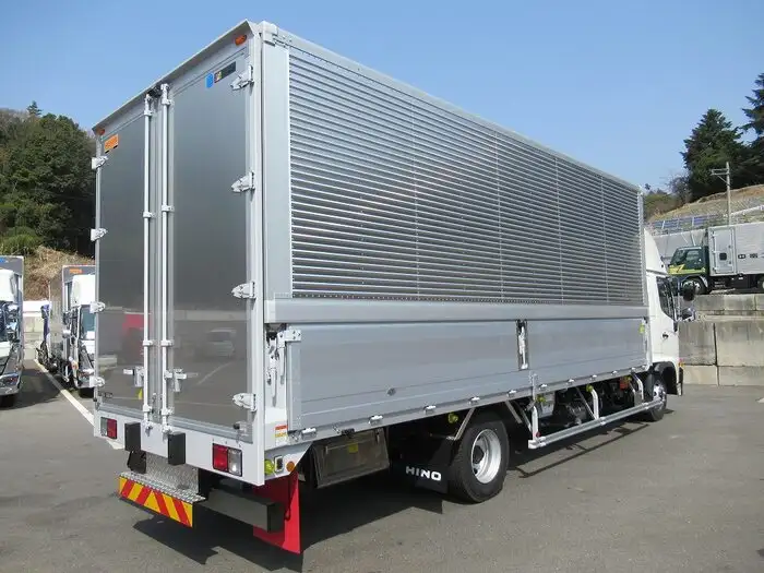 日野 レンジャー 中型/増トン ウイング エアサス ベッドの中古トラック画像2