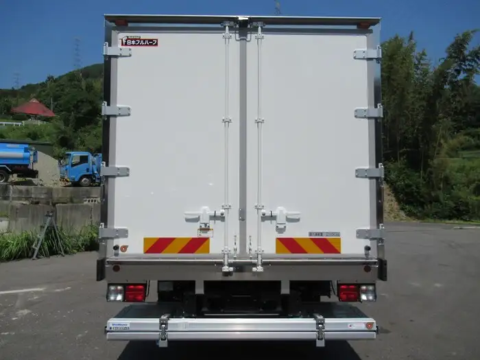 日野 レンジャー 中型/増トン 冷凍冷蔵 低温 パワーゲートの中古トラック画像3