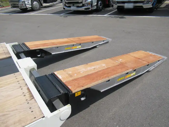 日野 プロフィア 大型 車両重機運搬 ハイルーフ ラジコンの中古トラック画像7