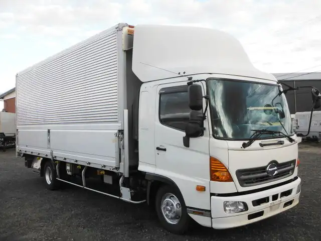 日野 レンジャー 中型/増トン ウイング ベッド TKG-FD7JLAAの中古トラック画像2