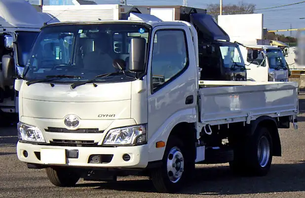 トヨタ ダイナ 小型 平ボディ 2RG-XZC605 R2 の中古トラック【車両No.158937】