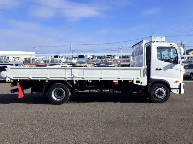 日野 レンジャー 中型/増トン 平ボディ 床鉄板 2PG-FJ2ABAの中古トラック画像2