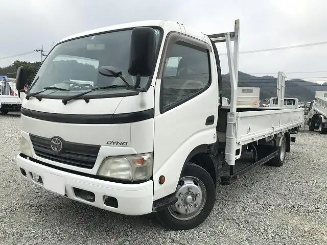 トヨタ ダイナ 小型 平ボディ 床鉄板 BDG-XZU424 の中古トラック【車両No.158973】