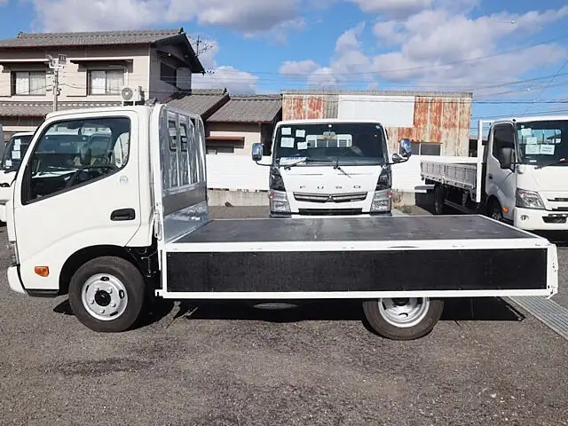 トヨタ ダイナ 小型 平ボディ TKG-XZC605 H31/R1の中古トラック画像7