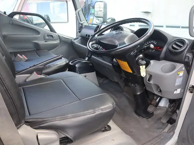 トヨタ ダイナ 小型 平ボディ TKG-XZC605 H31/R1の中古トラック画像11