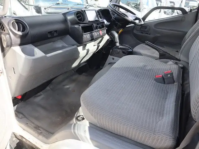 トヨタ ダイナ 小型 平ボディ TKG-XZC605 H31/R1の中古トラック画像12