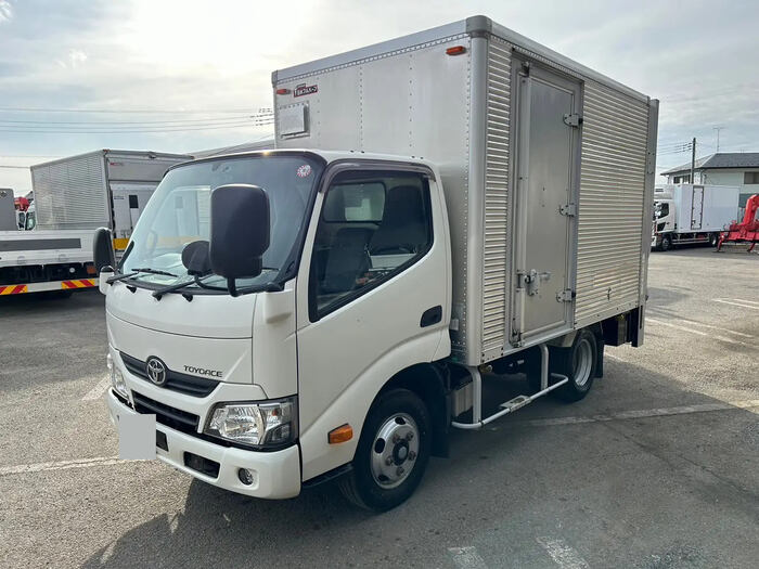 トヨタ トヨエース 小型 アルミバン 10尺 TPG-XZC605