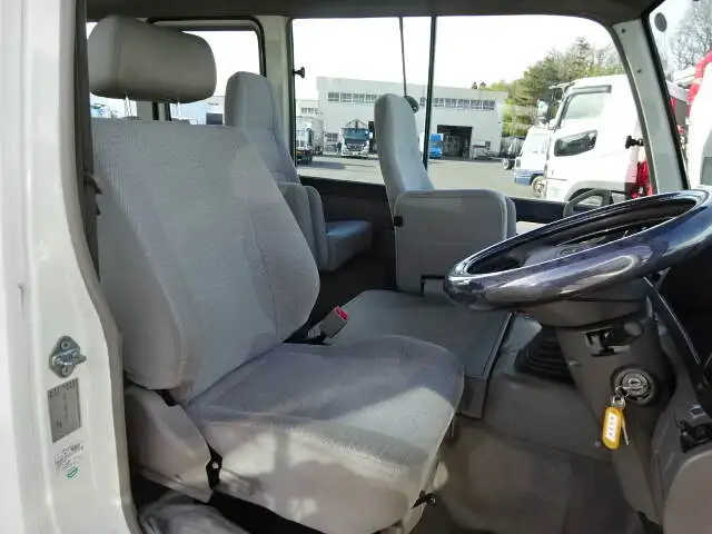 トヨタ コースター 小型 バス マイクロバス KK-HZB40の中古トラック画像13