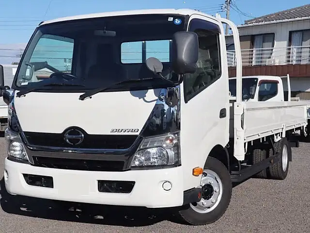 日野 デュトロ 小型 平ボディ TKG-XZU710M H28の中古トラック画像1
