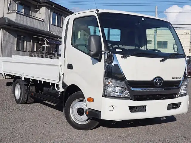 トヨタ トヨエース 小型 平ボディ TKG-XZC710 H29の中古トラック画像2