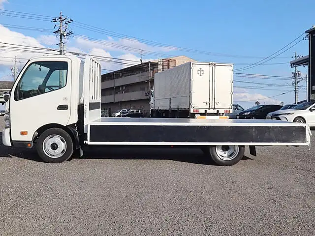 トヨタ トヨエース 小型 平ボディ TKG-XZC710 H29の中古トラック画像7