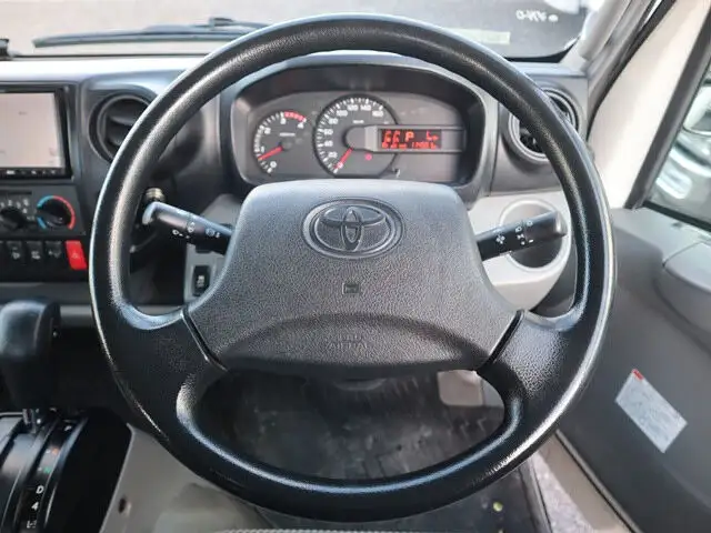 トヨタ トヨエース 小型 平ボディ TKG-XZC710 H29の中古トラック画像13