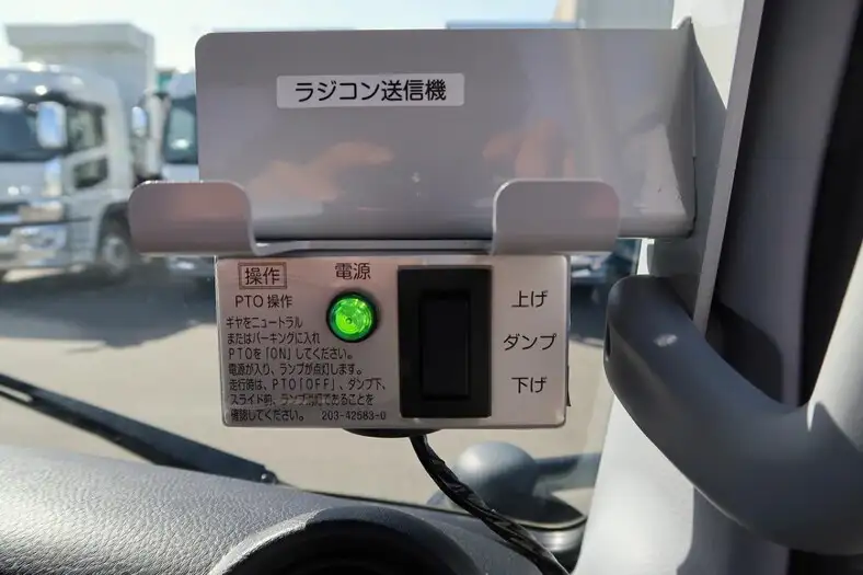 三菱 キャンター 小型 平ボディ 2RG-FBA60 R4の中古トラック画像14