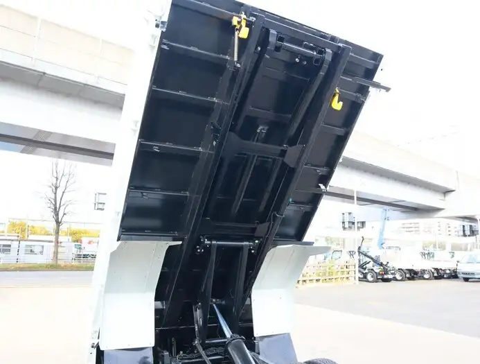 三菱 キャンター 小型 ダンプ ローダー 2RG-FBA60の中古トラック画像10