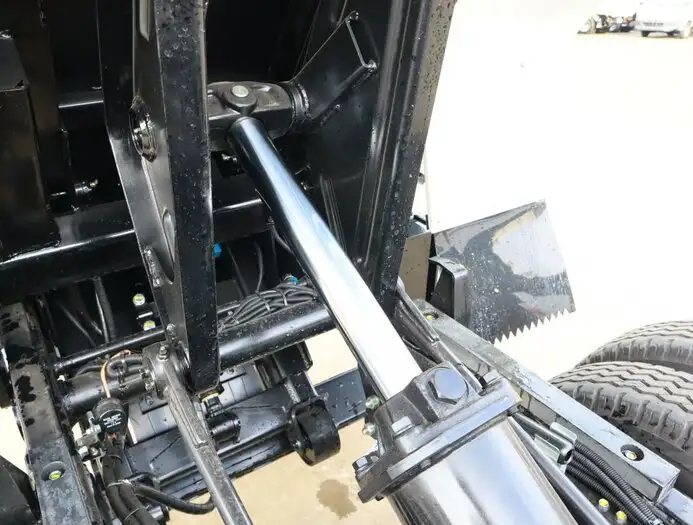 三菱 キャンター 小型 ダンプ ローダー 2RG-FBA60の中古トラック画像11