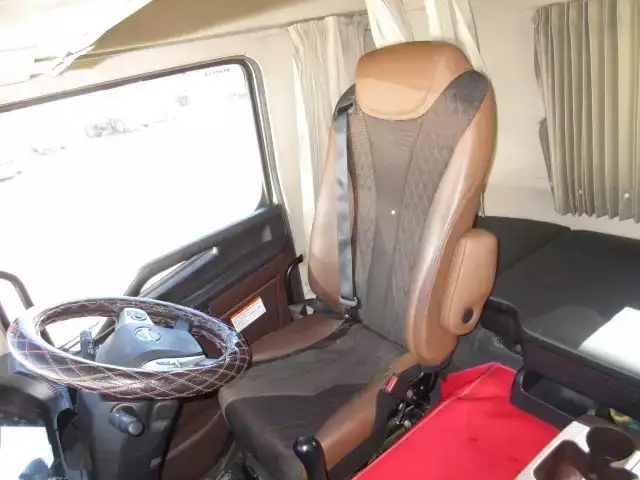 日野 プロフィア 大型 トラクター ハイルーフ 1デフの中古トラック画像8