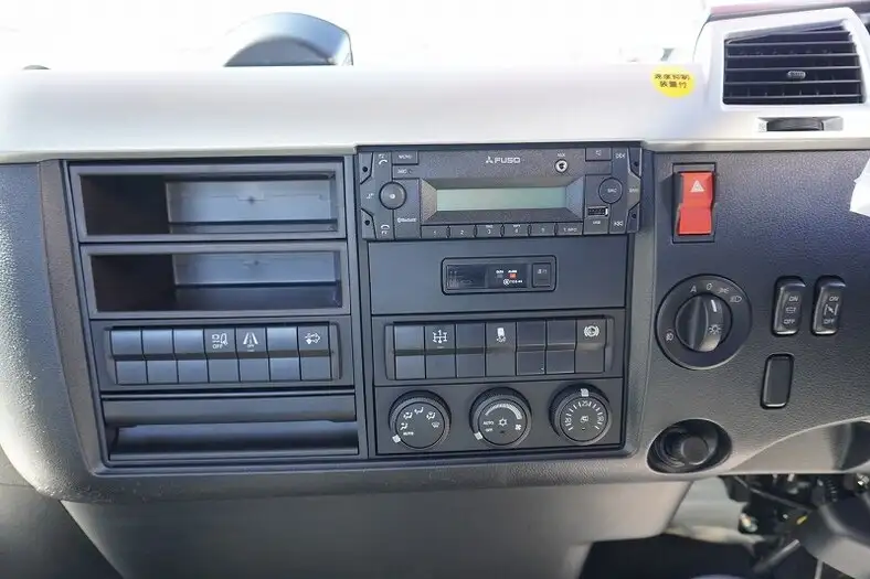 三菱 ファイター 中型/増トン 車両重機運搬 ラジコン ウインチの中古トラック画像10