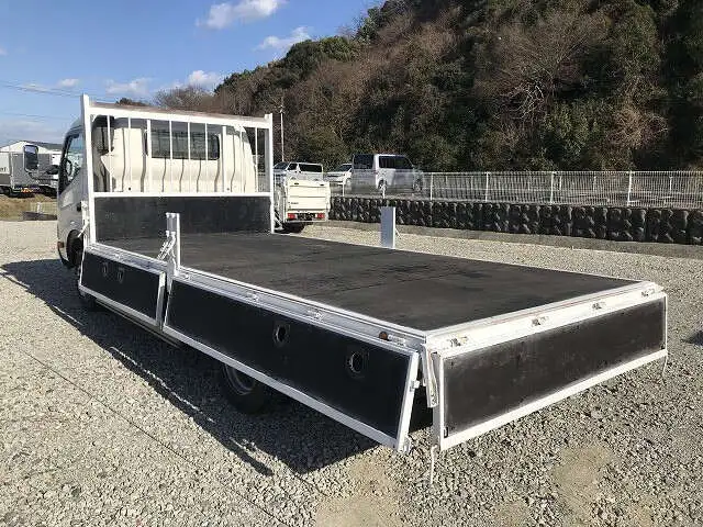 日野 デュトロ 小型 平ボディ BKG-XZU454M H22の中古トラック画像5