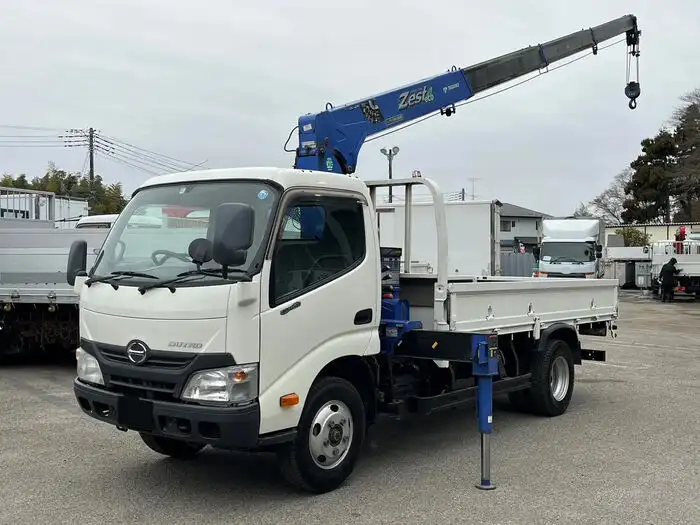日野 デュトロ 小型 クレーン付 4段 ラジコンの中古トラック画像1