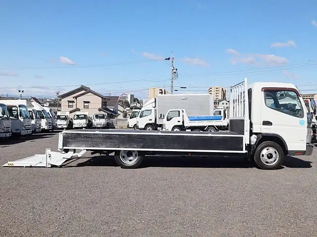三菱 キャンター 小型 平ボディ パワーゲート TKG-FEB50の中古トラック画像8