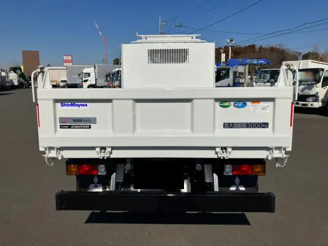 三菱 キャンター 小型 ダンプ 強化 2RG-FBA60の中古トラック画像3