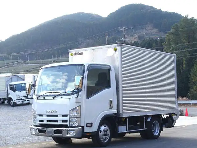 いすゞ エルフ 小型 アルミバン パワーゲート シャッター式の中古トラック画像1
