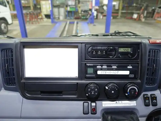 三菱 キャンター 小型 ウイング TKG-FED9Y H27の中古トラック画像11