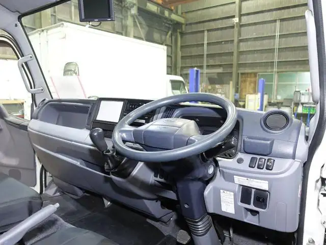 三菱 キャンター 小型 ウイング TKG-FED9Y H27の中古トラック画像10