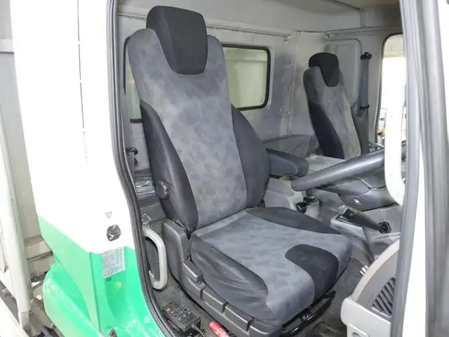 日産UD コンドル 中型/増トン ウイング エアサス ベッドの中古トラック画像8