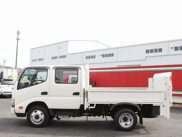 日野 デュトロ 小型 平ボディ Wキャブ パワーゲートの中古トラック画像6