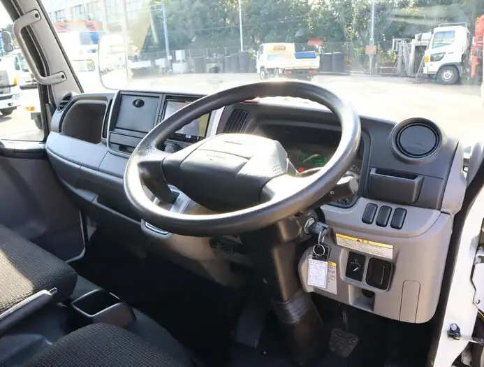 日産 アトラス 小型 平ボディ 床鉄板 アルミブロックの中古トラック画像9