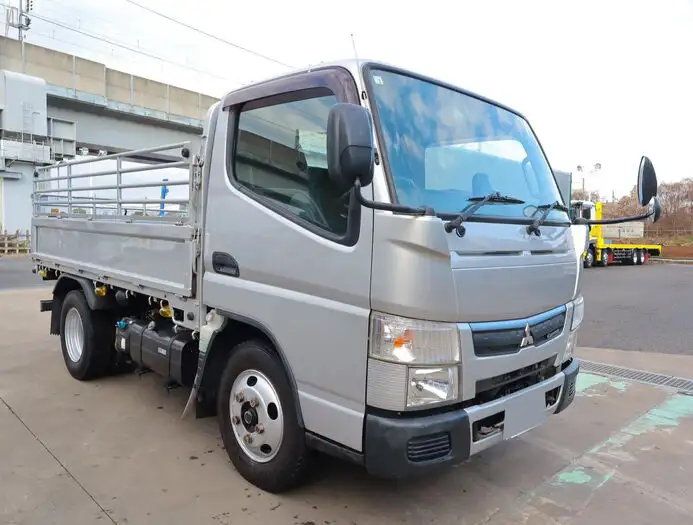 三菱 キャンター 小型 平ボディ TPG-FBA20 H30の中古トラック画像2