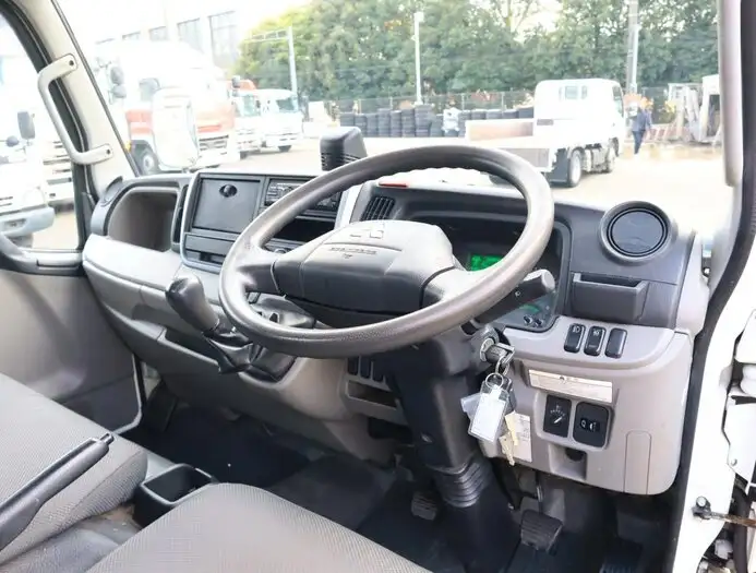 三菱 キャンター 小型 平ボディ 2PG-FEAV0 H31/R1の中古トラック画像9