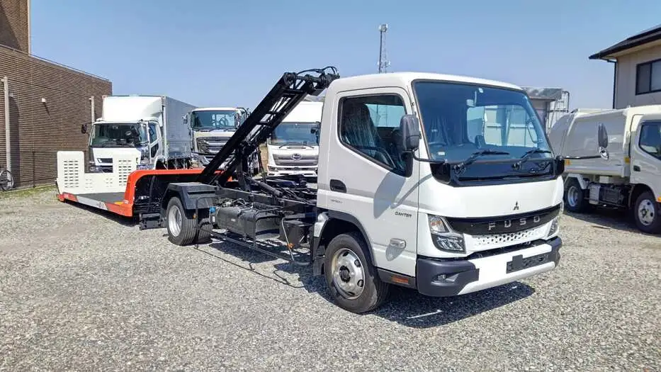 三菱 キャンター 小型 車両重機運搬 ラジコン ウインチの中古トラック画像5