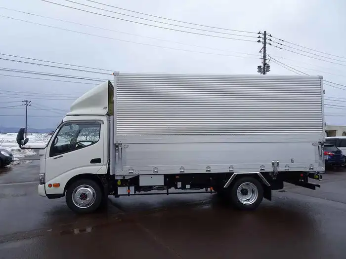 日野 デュトロ 小型 ウイング TKG-XZU695M H30の中古トラック画像5