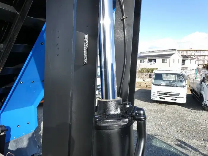いすゞ ギガ 大型 ダンプ Lゲート コボレーンの中古トラック画像16