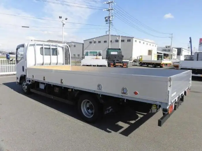 いすゞ エルフ 小型 平ボディ 床鉄板 アルミブロックの中古トラック画像4