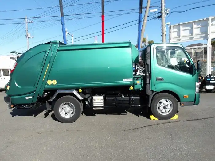 日野 デュトロ 小型 パッカー車 プレス式 2KG-XZU700Xの中古トラック画像2