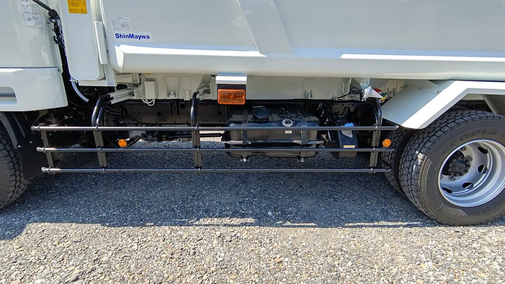 三菱 ファイター 中型/増トン パッカー車 プレス式 ベッドの中古トラック画像8