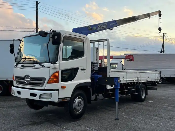 日野 レンジャー 中型/増トン クレーン付 4段 ラジコンの中古トラック画像1
